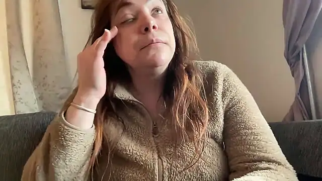 Snapshot of cumwithmee3 chatting on October 28, 11:03 am cumwithmee3 online show from October 28, 11:03 am