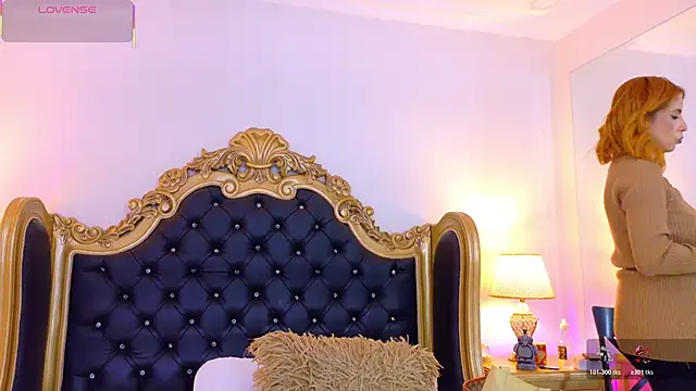 AdelinaVans online show from April 16, 11:55 am