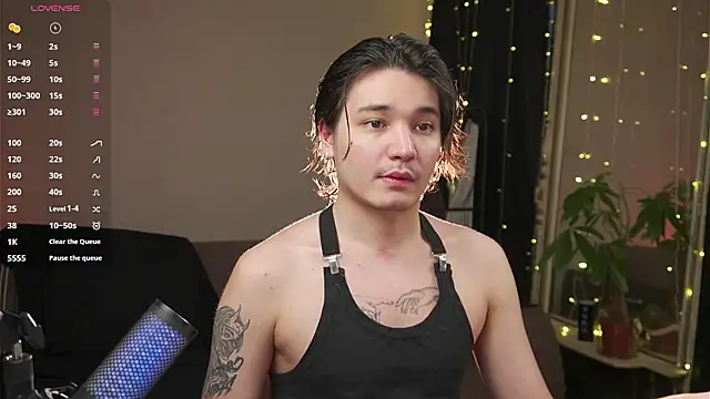 cherrydany online show from February 22, 2:37 pm