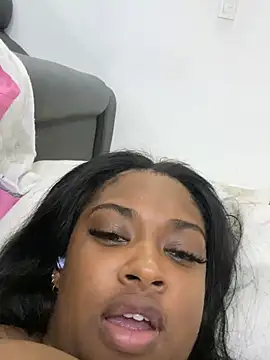 Snapshot of _MARRTINNA_ chatting on February 23, 11:11 am MARRTINNA online show from February 23, 11:11 am