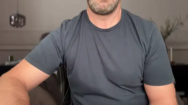 Snapshot of Mr_Beef chatting on September 14, 1:10 pm Mr Beef online show from September 14, 1:10 pm