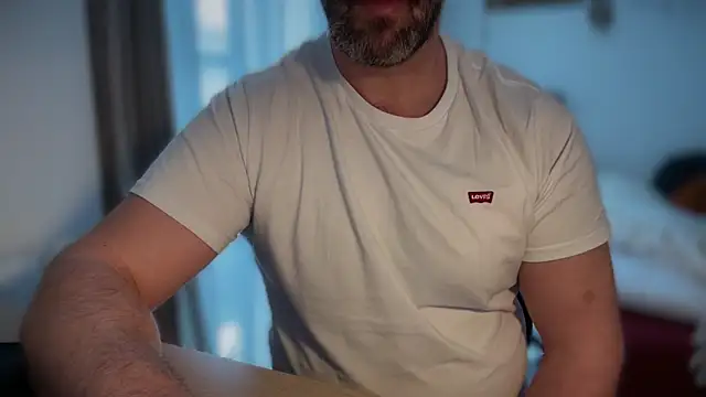 Mr Beef online show from January 11, 1:27 pm