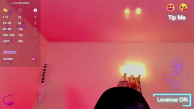 naomy  xx online show from February 18, 3:02 am