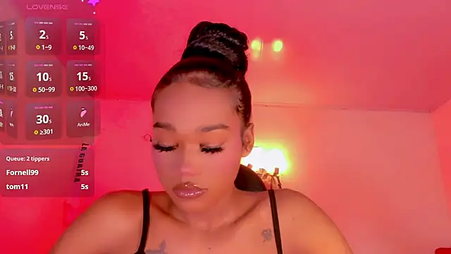 naomy  xx online show from February 25, 11:25 pm