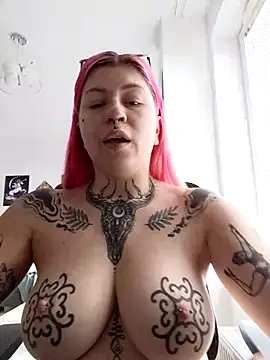 divine eve online show from September 15, 9:20 am