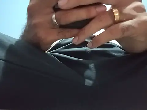 Snapshot of cuckhair chatting on July 11, 4:32 pm cuckhair online show from July 11, 4:32 pm