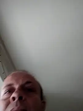 Snapshot of 1Kalandor@xh chatting on October 16, 6:58 am 1Kalandorxh online show from October 16, 6:58 am