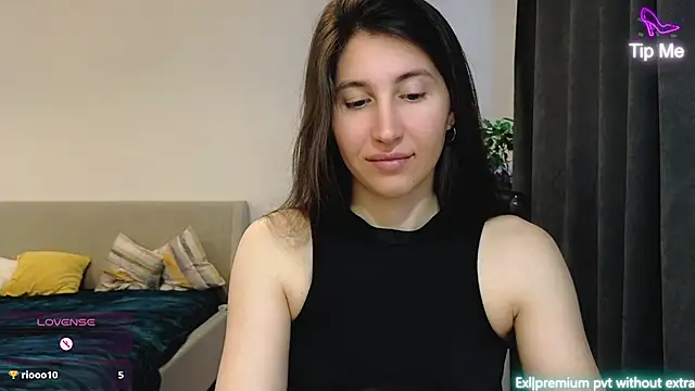 marrycolins online show from April 16, 2:34 am