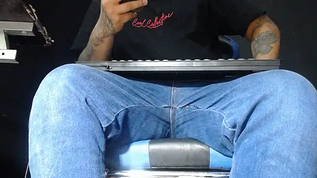 DickMasterfindom online show from June 5, 6:31 am