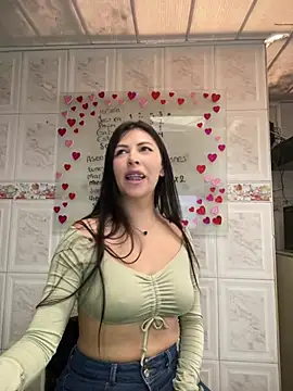 Snapshot of Alanna_atm_ chatting on February 10, 5:30 pm Alanna atm online show from February 10, 5:30 pm