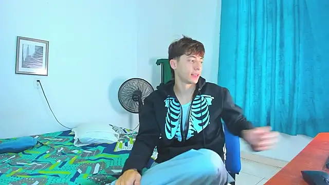 AlessandroDybala online show from April 11, 12:31 pm