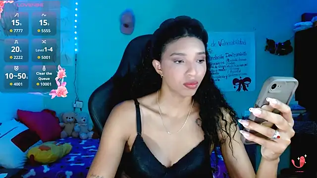 sensitive brunette online show from March 4, 2:01 pm