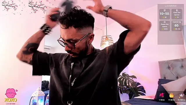 Snapshot of Tom_cooper_ chatting on November 7, 12:16 pm Tom cooper online show from November 7, 12:16 pm