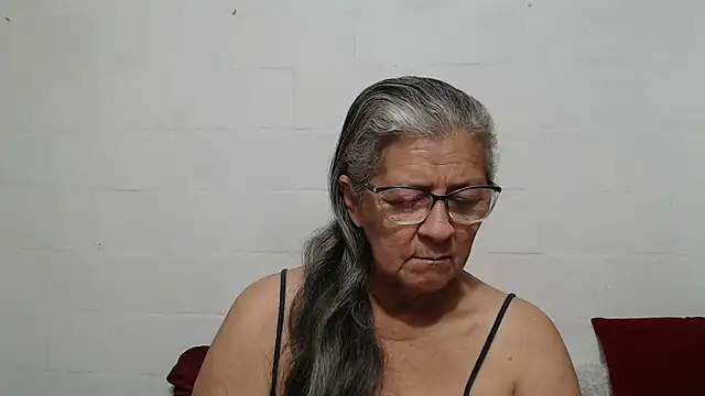 candy mature  online show from October 18, 12:06 pm