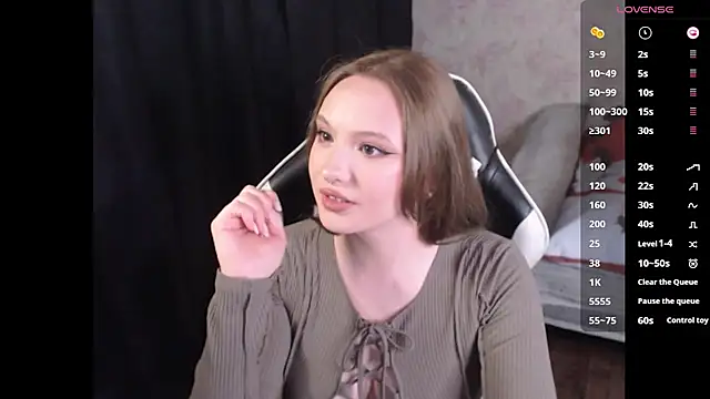 Snapshot of VikaPowers chatting on July 3, 6:58 pm VikaPowers online show from July 3, 6:58 pm