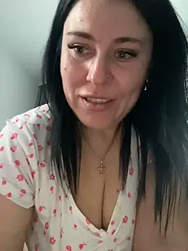 Snapshot of CuteNata chatting on February 1, 2:13 pm CuteNata online show from February 1, 2:13 pm