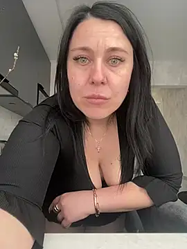 Snapshot of CuteNata chatting on March 12, 2:34 pm CuteNata online show from March 12, 2:34 pm