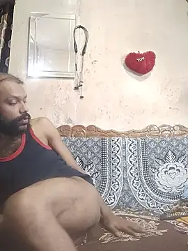 Snapshot of BadBoySmoker7070 chatting on February 18, 6:37 am BadBoySmoker7070 online show from February 18, 6:37 am