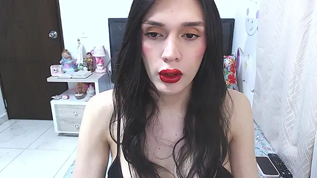 Snapshot of Melany_BigAss1 chatting on December 16, 4:34 pm Melany BigAss1 online show from December 16, 4:34 pm