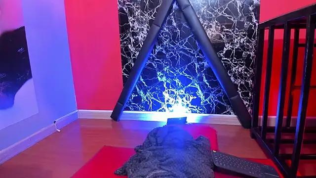 Santa Cooper  online show from March 20, 9:59 am