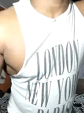 Negroricobaby online show from March 18, 4:26 am