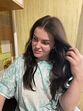 Snapshot of Karolina_llove chatting on December 21, 11:01 am Karolina llove online show from December 21, 11:01 am