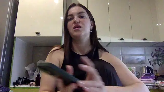 Snapshot of Karolina_llove chatting on September 23, 6:22 pm Karolina llove online show from September 23, 6:22 pm