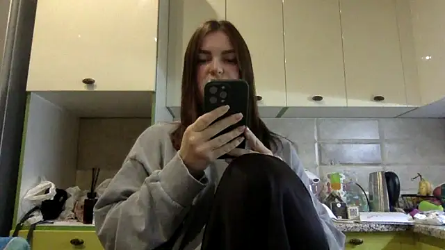 Snapshot of Karolina_llove chatting on October 1, 7:53 pm Karolina llove online show from October 1, 7:53 pm