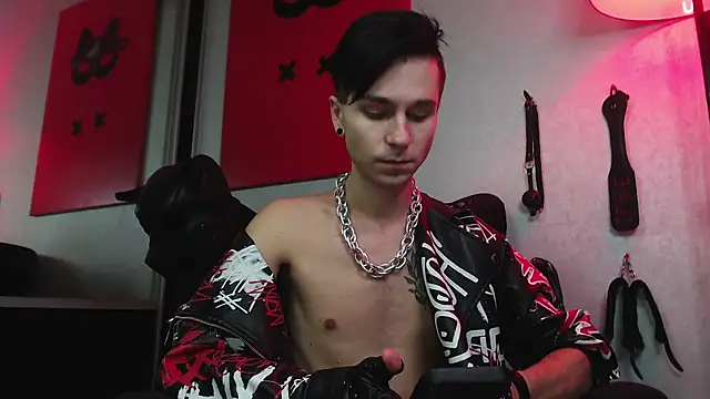 Snapshot of Joseph__Quinn chatting on January 20, 12:39 pm Joseph Quinn online show from January 20, 12:39 pm