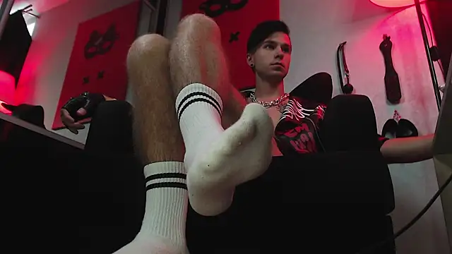 Snapshot of Joseph__Quinn chatting on February 28, 11:25 am Joseph Quinn online show from February 28, 11:25 am