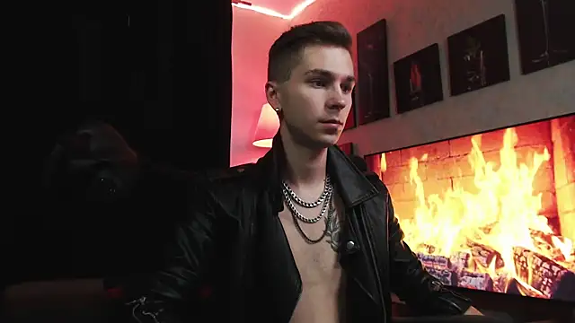 Snapshot of Joseph__Quinn chatting on September 17, 8:05 am Joseph Quinn online show from September 17, 8:05 am