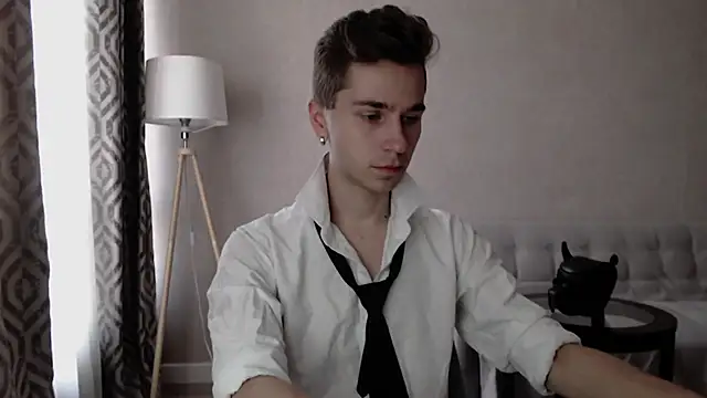 Snapshot of Joseph__Quinn chatting on September 30, 5:01 am Joseph Quinn online show from September 30, 5:01 am