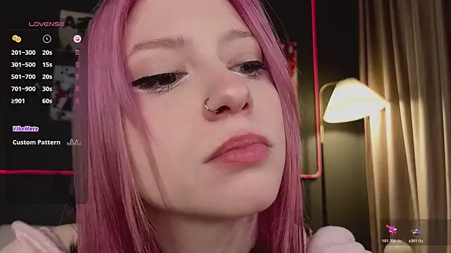 arielabradberry online show from April 22, 3:02 pm