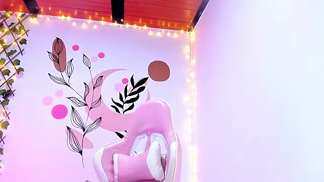 Snapshot of Alice_0120 chatting on March 6, 3:24 am Alice 0120 online show from March 6, 3:24 am