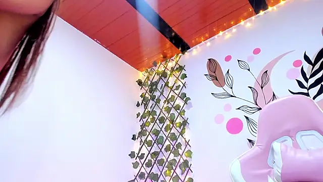 Snapshot of Alice_0120 chatting on March 20, 7:14 am Alice 0120 online show from March 20, 7:14 am