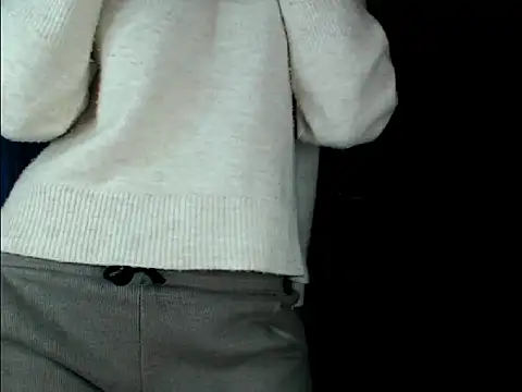 Snapshot of Tanya6547 chatting on February 21, 8:18 am Tanya6547 online show from February 21, 8:18 am