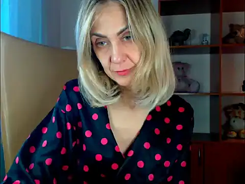 Snapshot of Tanya6547 chatting on October 20, 8:04 am Tanya6547 online show from October 20, 8:04 am