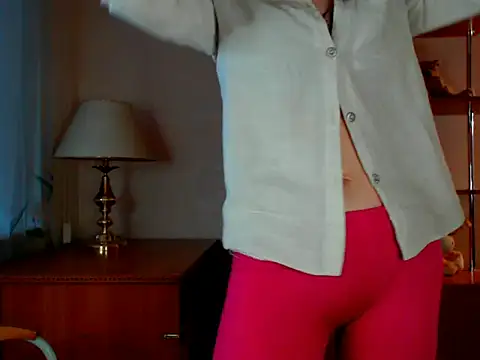 Snapshot of Tanya6547 chatting on November 7, 10:04 am Tanya6547 online show from November 7, 10:04 am