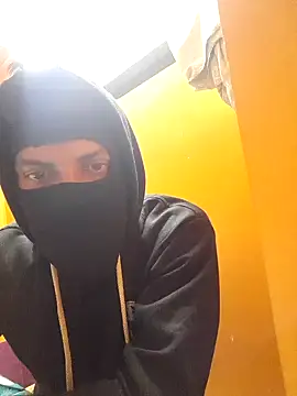 model yesx online show from January 3, 2:40 pm