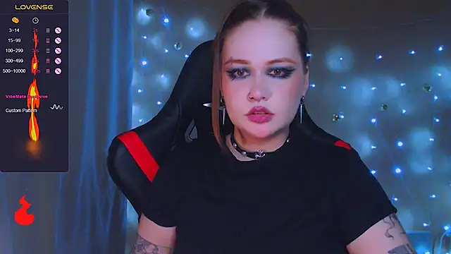 Snapshot of lala_loulou_land chatting on February 26, 6:40 pm lala loulou land online show from February 26, 6:40 pm