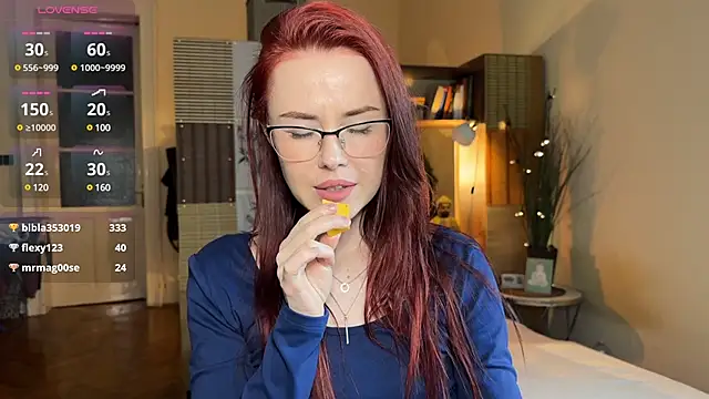 Snapshot of Sargonium999 chatting on February 12, 10:48 pm Sargonium999 online show from February 12, 10:48 pm