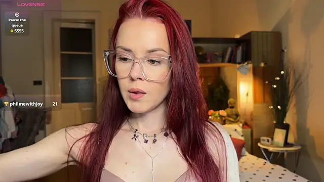 Snapshot of Sargonium999 chatting on March 18, 7:53 pm Sargonium999 online show from March 18, 7:53 pm