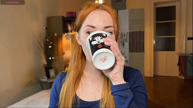 Snapshot of Sargonium999 chatting on October 8, 5:54 pm Sargonium999 online show from October 8, 5:54 pm