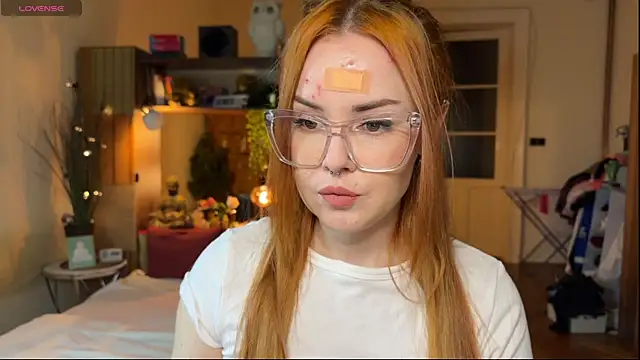 Snapshot of Sargonium999 chatting on October 19, 6:08 pm Sargonium999 online show from October 19, 6:08 pm