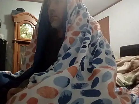 Xoc8  online show from March 18, 3:37 pm