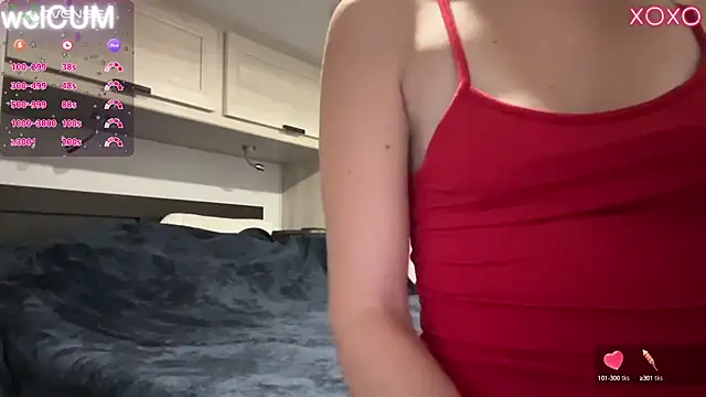 Snapshot of foreverkinky chatting on January 1, 1:37 am foreverkinky online show from January 1, 1:37 am