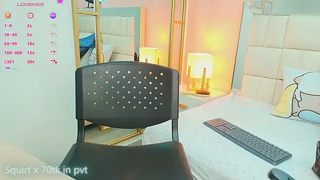 Snapshot of anahi_maite chatting on December 1, 8:58 pm anahi maite online show from December 1, 8:58 pm