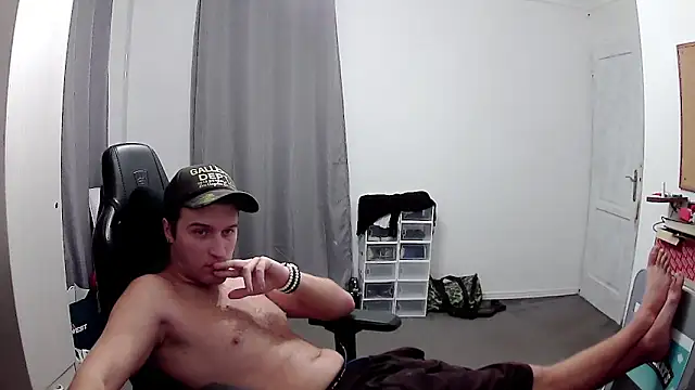 PKrisztian online show from October 12, 6:29 pm