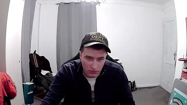 PKrisztian online show from March 24, 10:15 pm