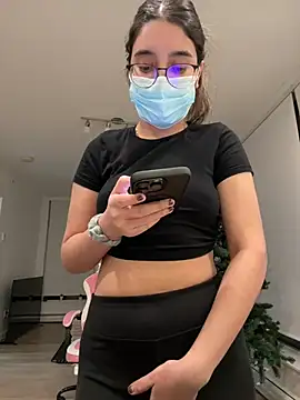 jAsMinE678 online show from December 26, 2:22 am